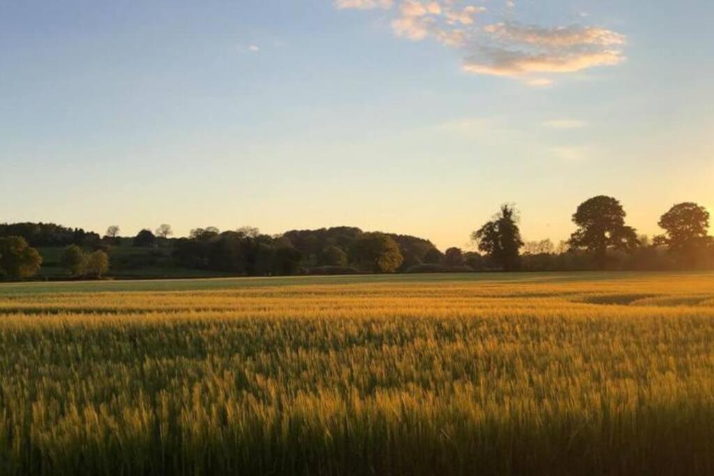 Вилла Brownhills Eaton  Экстерьер фото