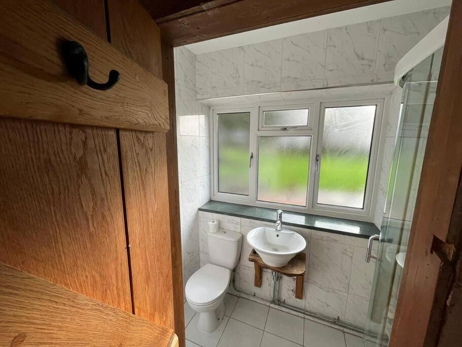 Вилла Brownhills Eaton  Экстерьер фото