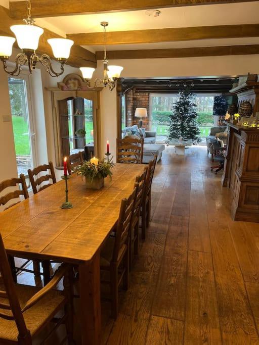 Вилла Brownhills Eaton  Экстерьер фото