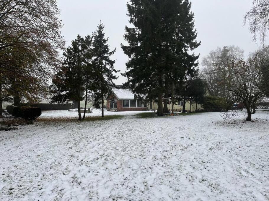 Вилла Brownhills Eaton  Экстерьер фото