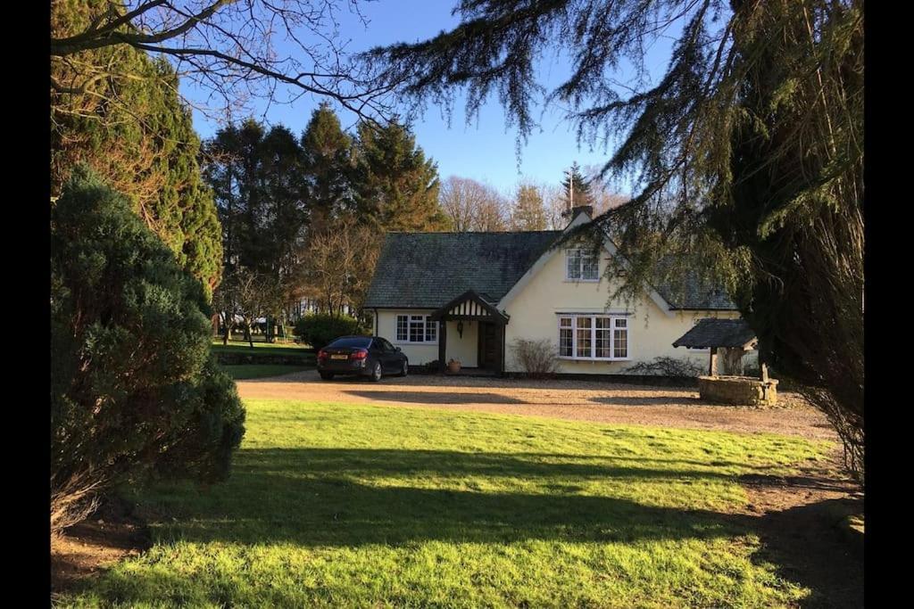 Вилла Brownhills Eaton  Экстерьер фото